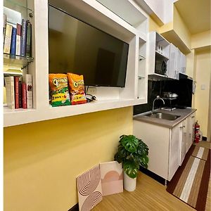 Deluxe Queen Suite